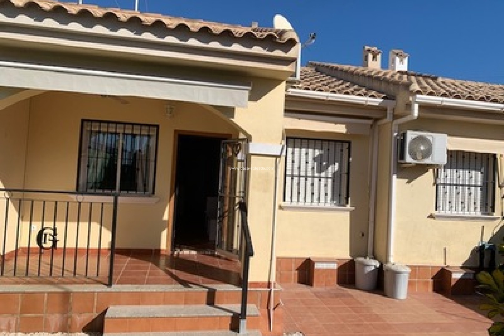 Herverkoop - Bungalow - Guardamar del Segura - Costa Blanca