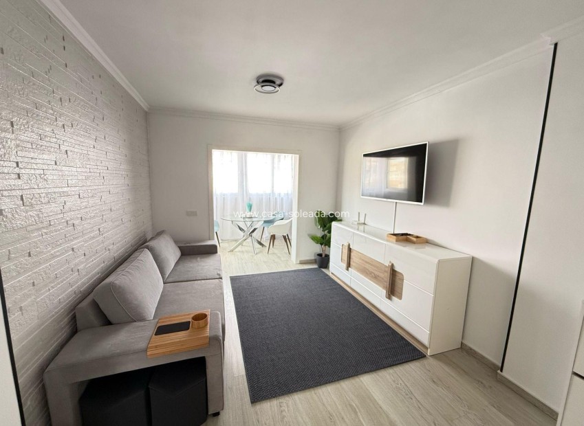Herverkoop - Bungalow - Torrevieja - Aguas nuevas