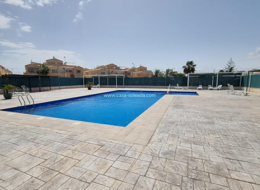 Herverkoop - Bungalow - Torrevieja - La Siesta