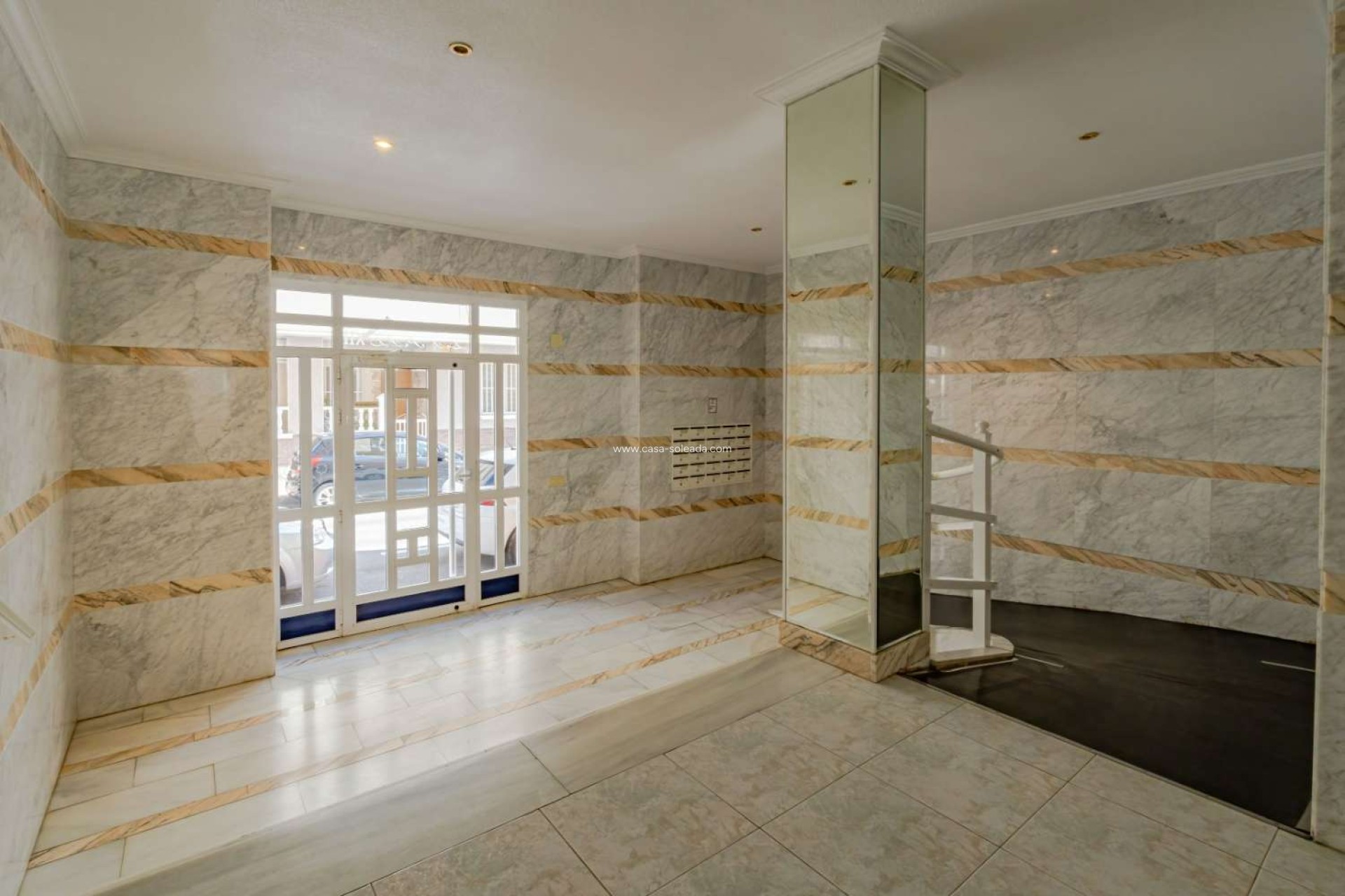 Herverkoop - Flat - Torrevieja - Avenida Habaneras - Curva de Palangre