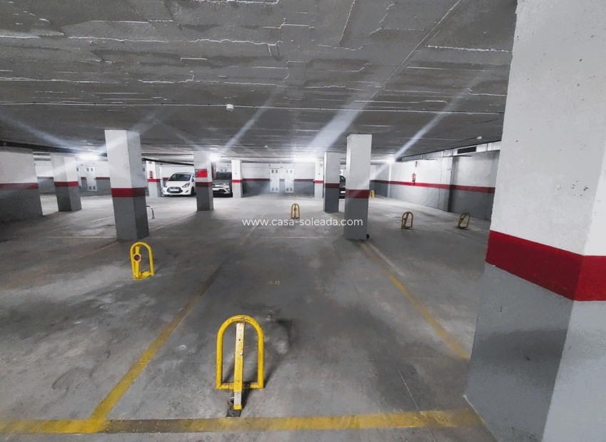 Herverkoop - Garage - Torrevieja - Playa de los Locos