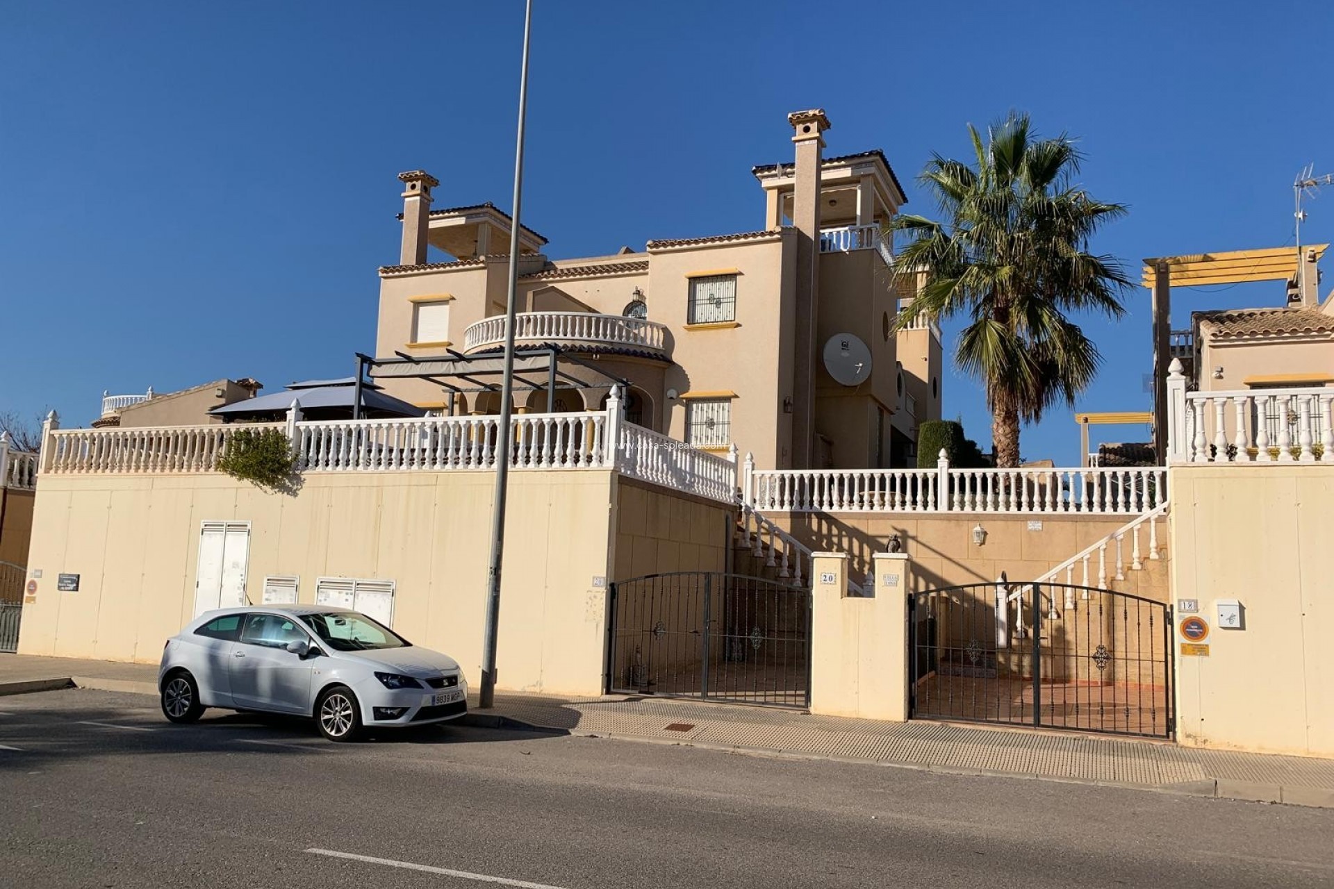 Herverkoop - Herenhuis - Guardamar del Segura - El Raso