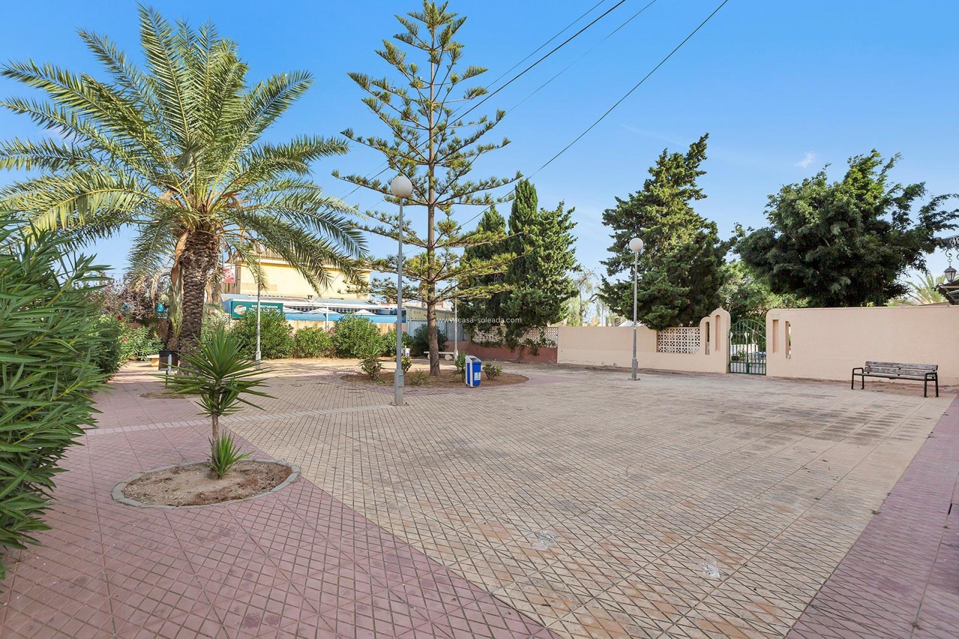 Herverkoop - Herenhuis - Torrevieja - Aguas nuevas