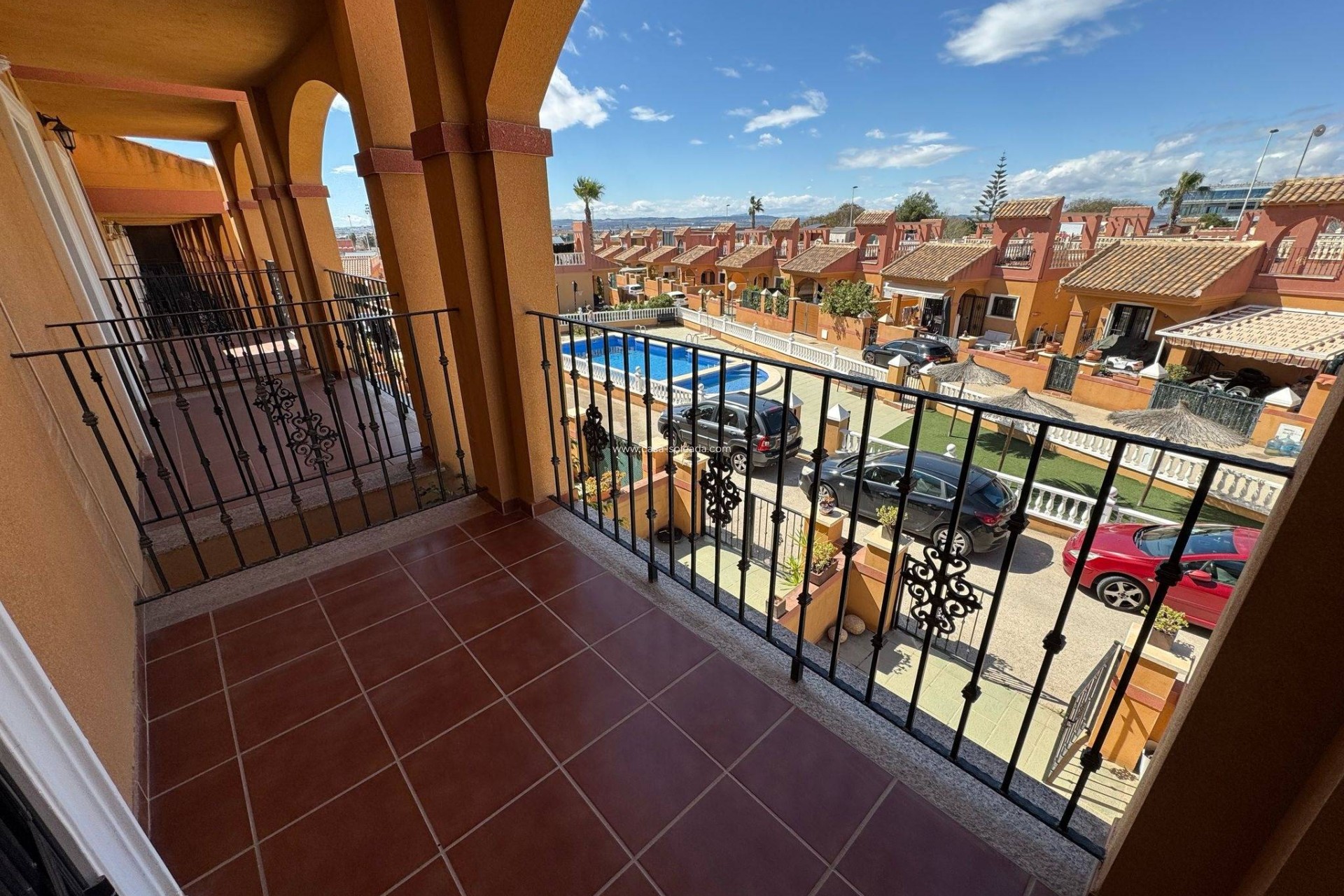 Herverkoop - Herenhuis - Torrevieja - Aguas nuevas