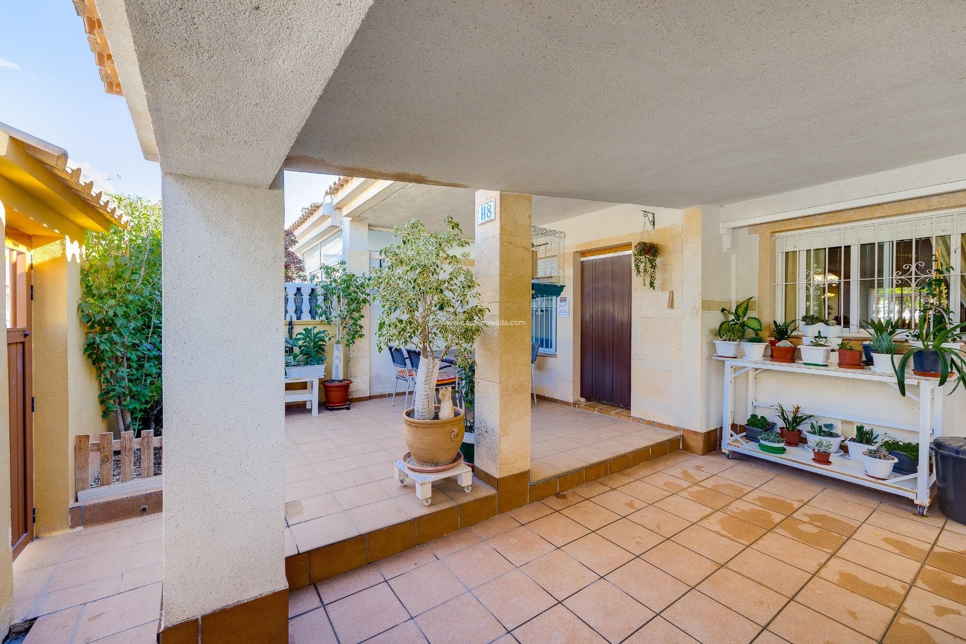 Herverkoop - Herenhuis - Torrevieja - Aguas nuevas