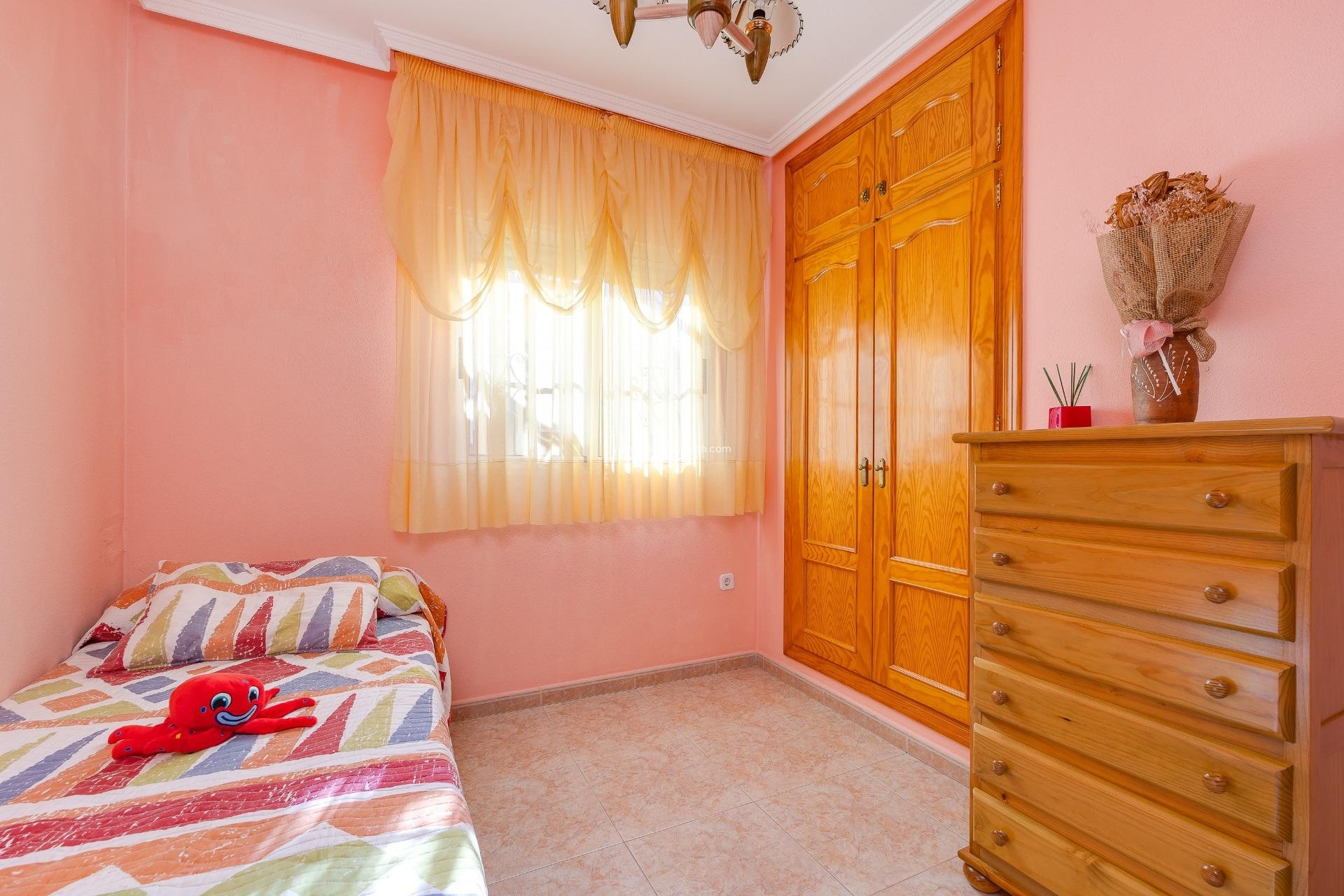 Herverkoop - Herenhuis - Torrevieja - Aguas nuevas