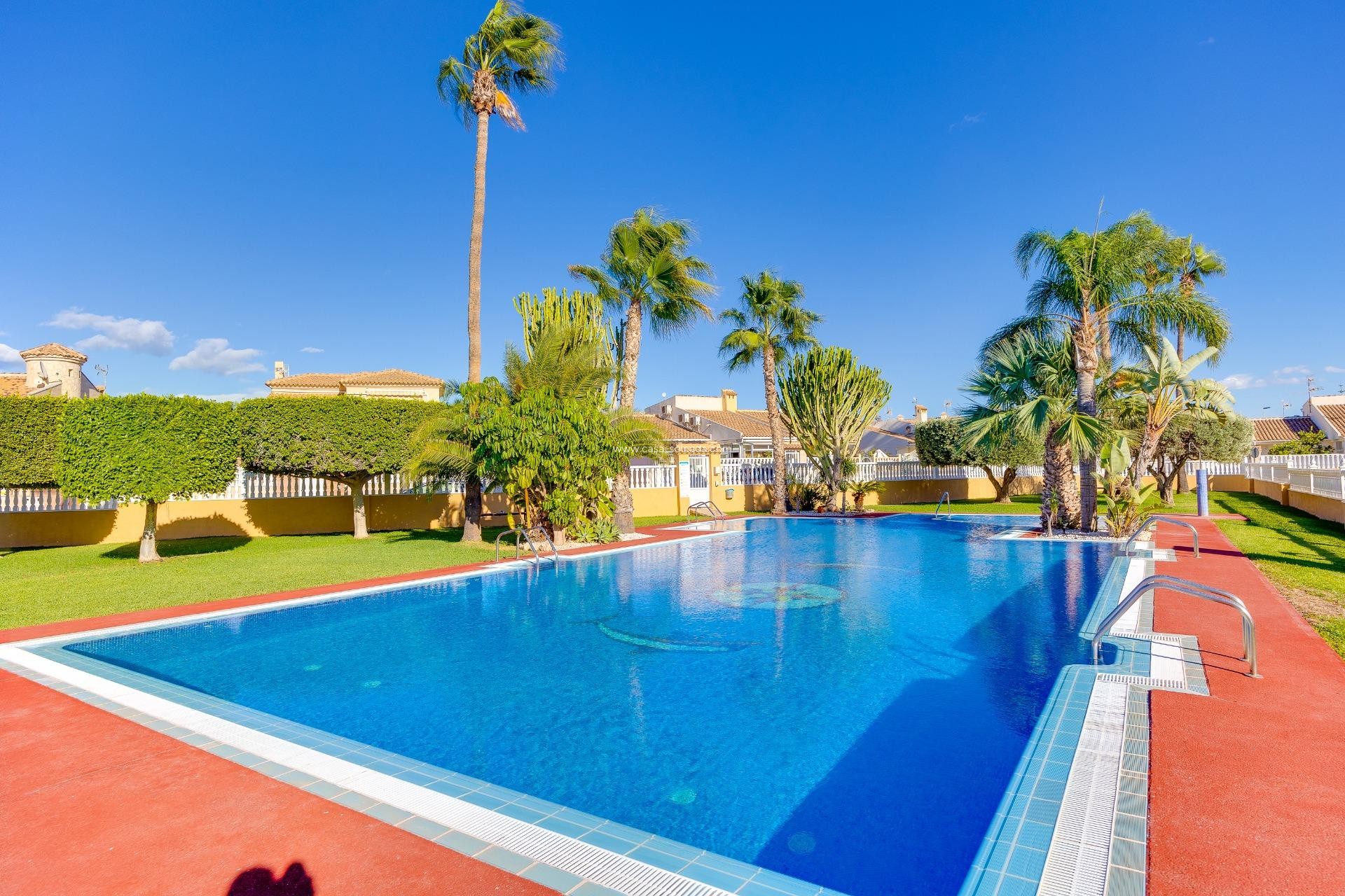 Herverkoop - Herenhuis - Torrevieja - Aguas nuevas