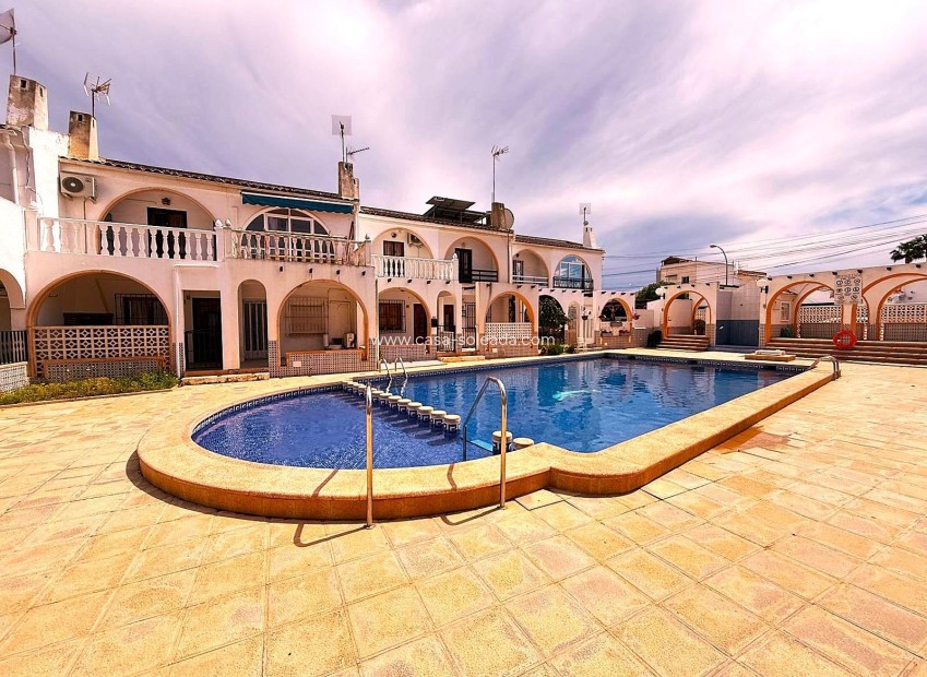 Herverkoop - Herenhuis - Torrevieja - El chaparral