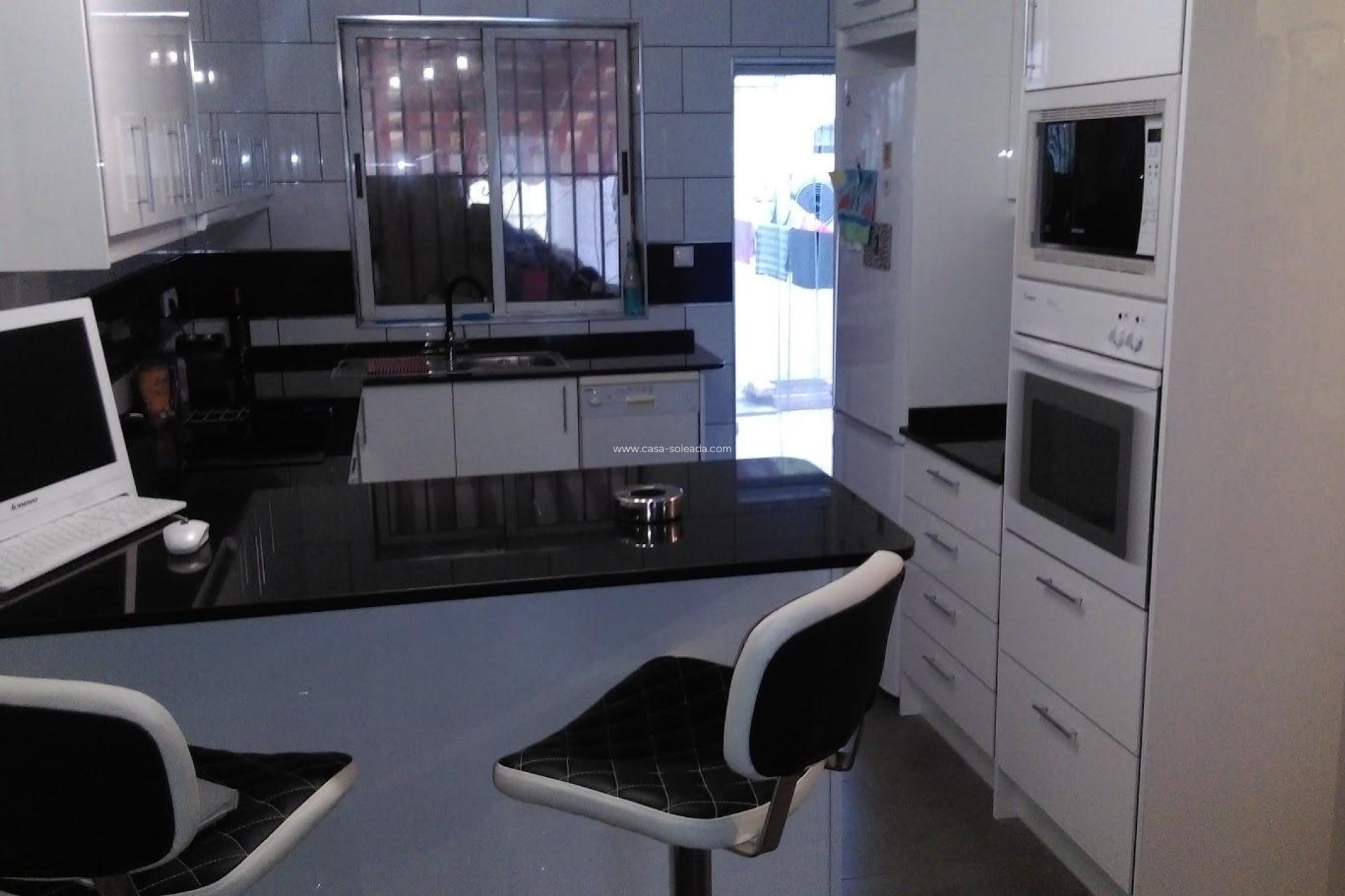 Herverkoop - Herenhuis - Torrevieja - El Limonar