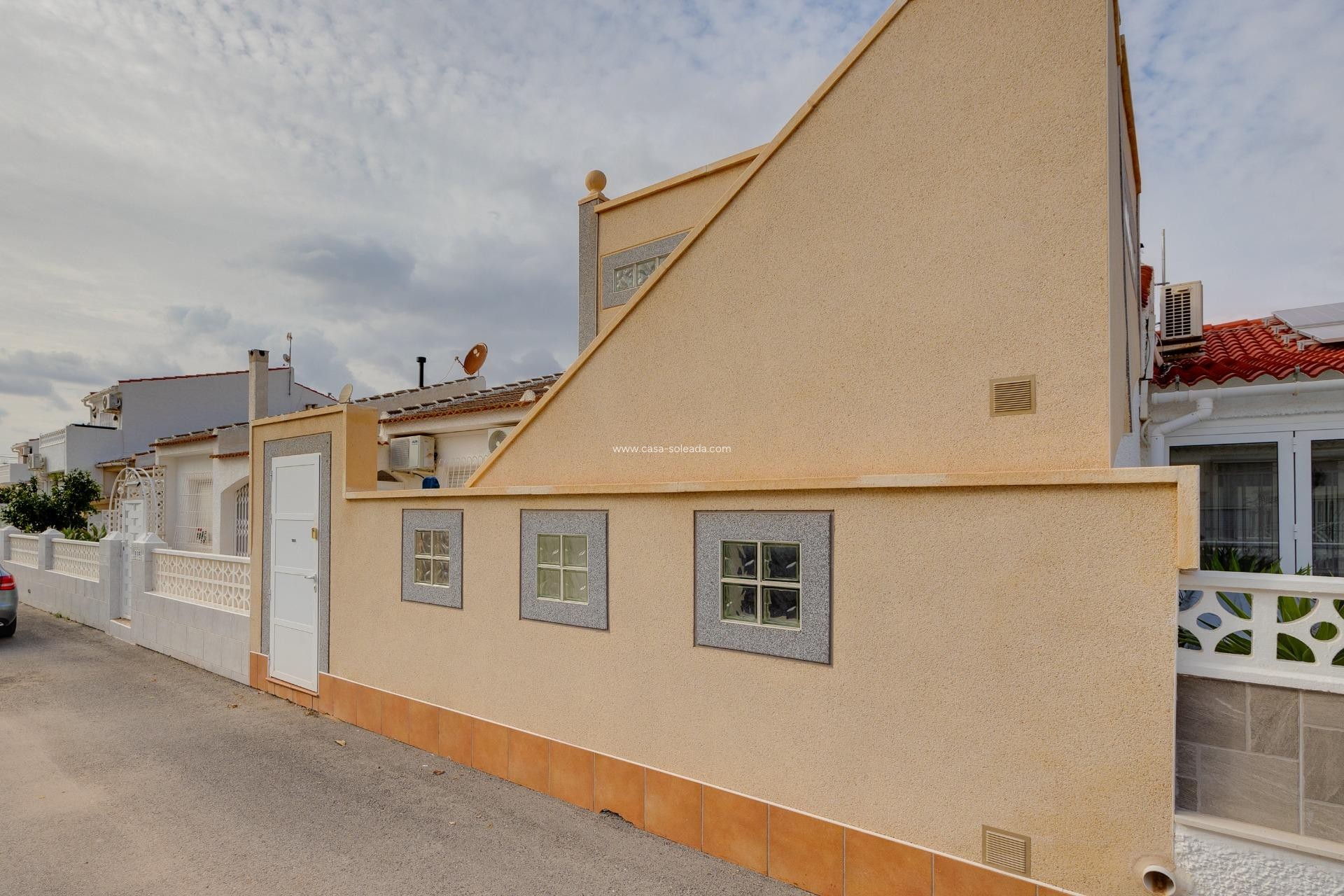 Herverkoop - Herenhuis - Torrevieja - El Limonar
