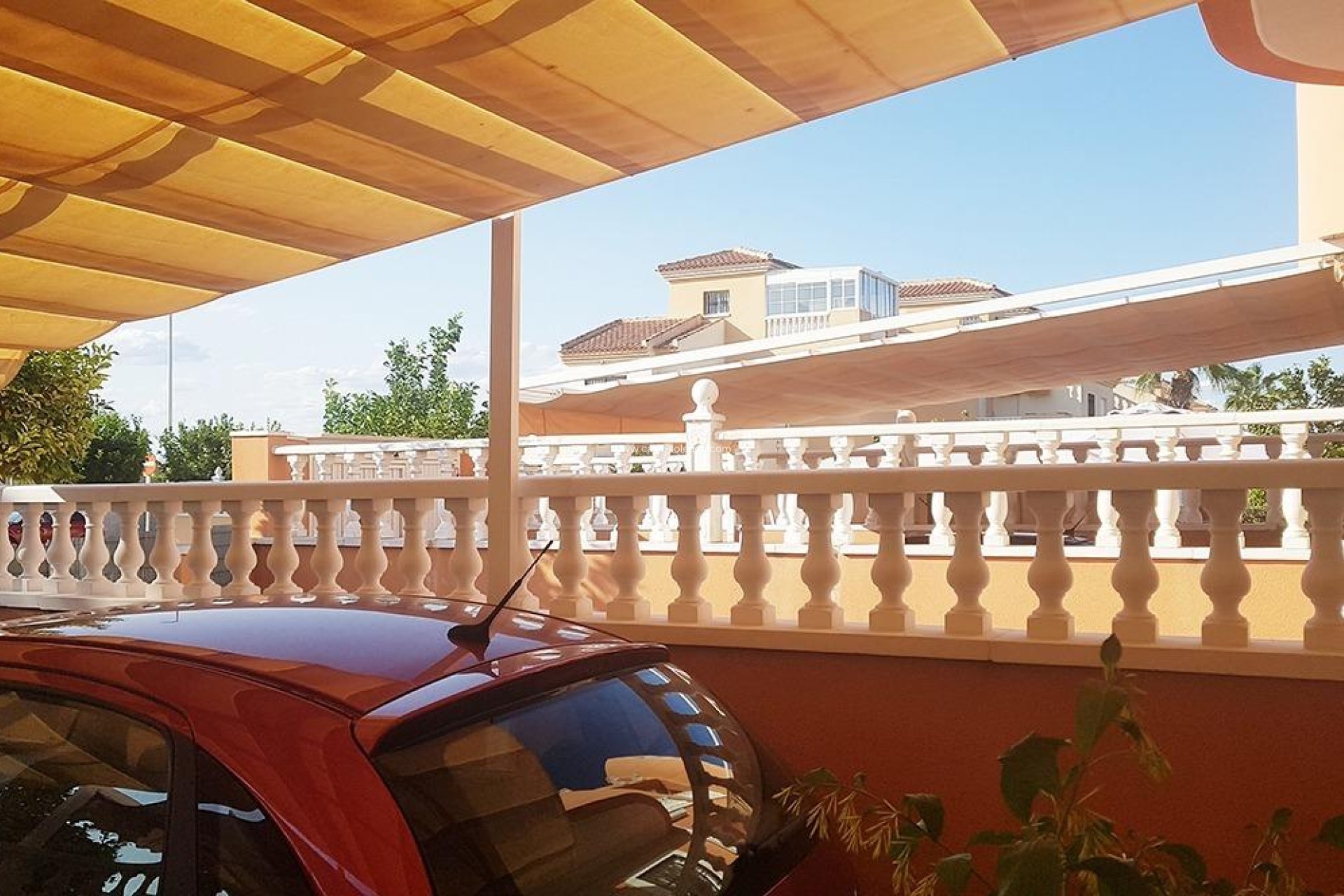Herverkoop - Herenhuis - Torrevieja - La Siesta