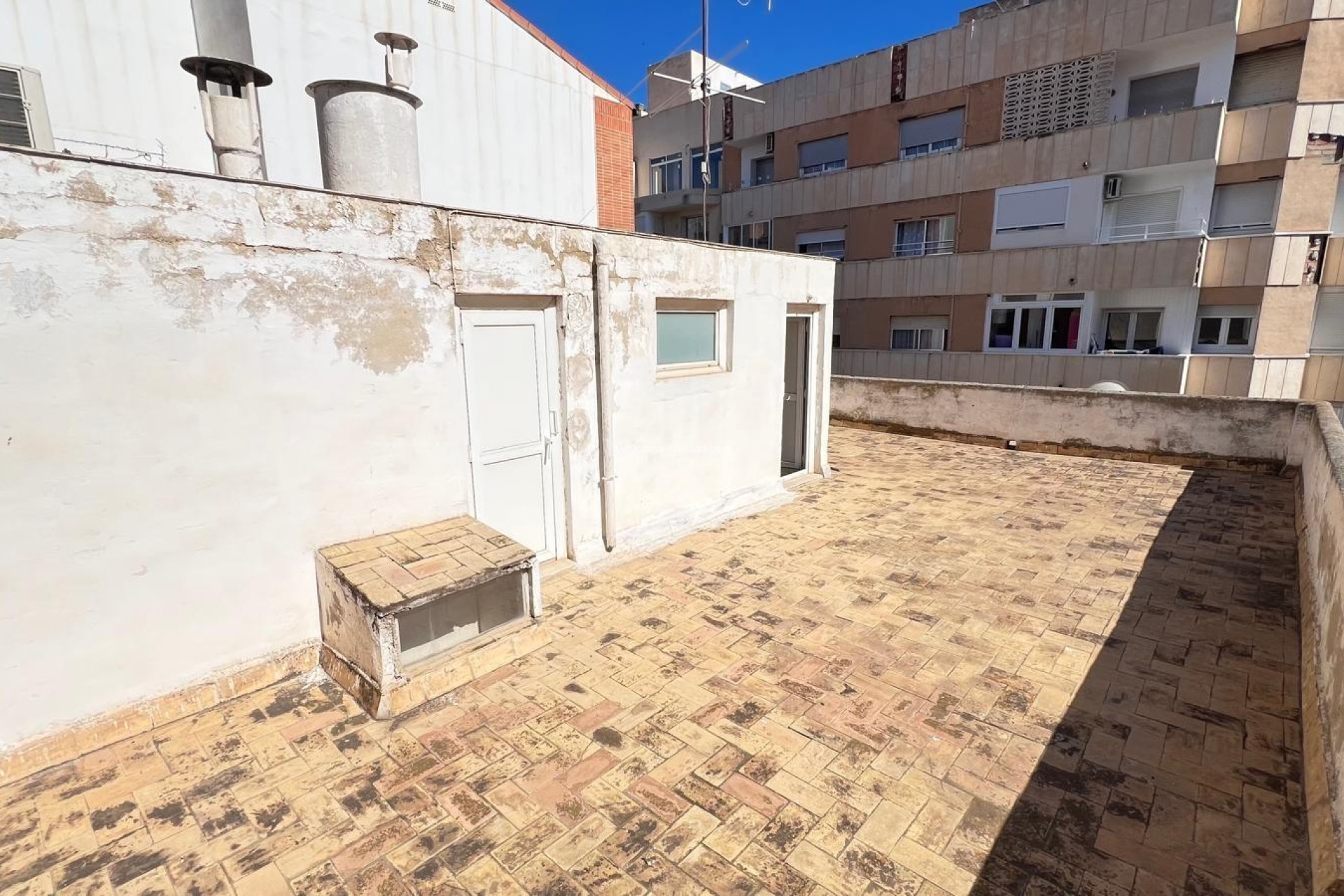 Herverkoop - Herenhuis - Torrevieja