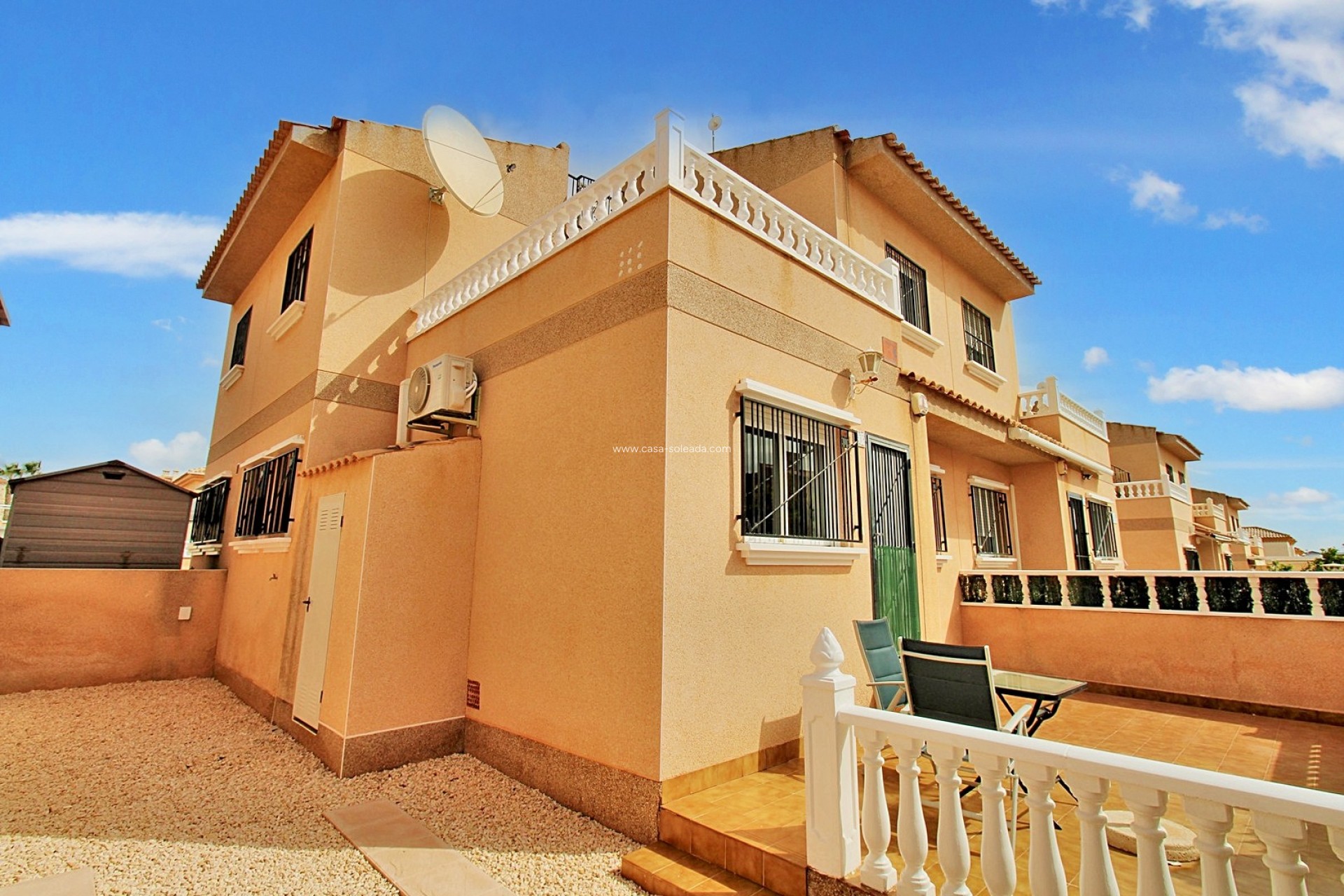 Herverkoop - Herenhuis - Villamartin - PAU 8