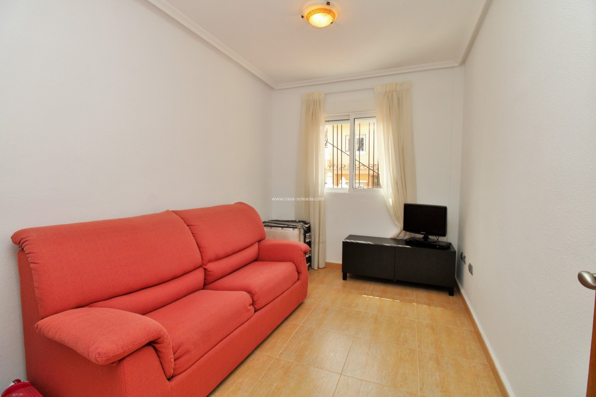 Herverkoop - Herenhuis - Villamartin - PAU 8