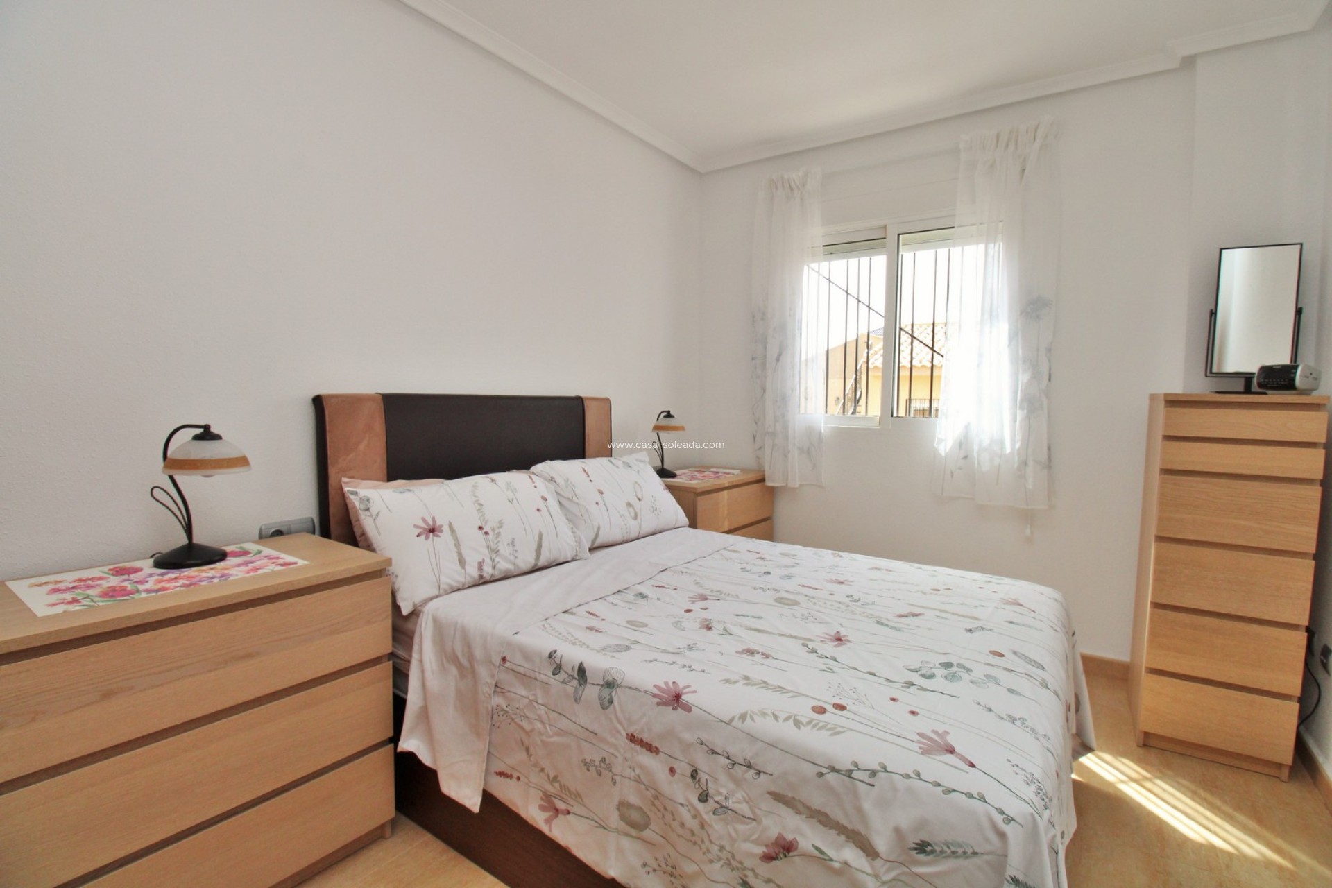Herverkoop - Herenhuis - Villamartin - PAU 8