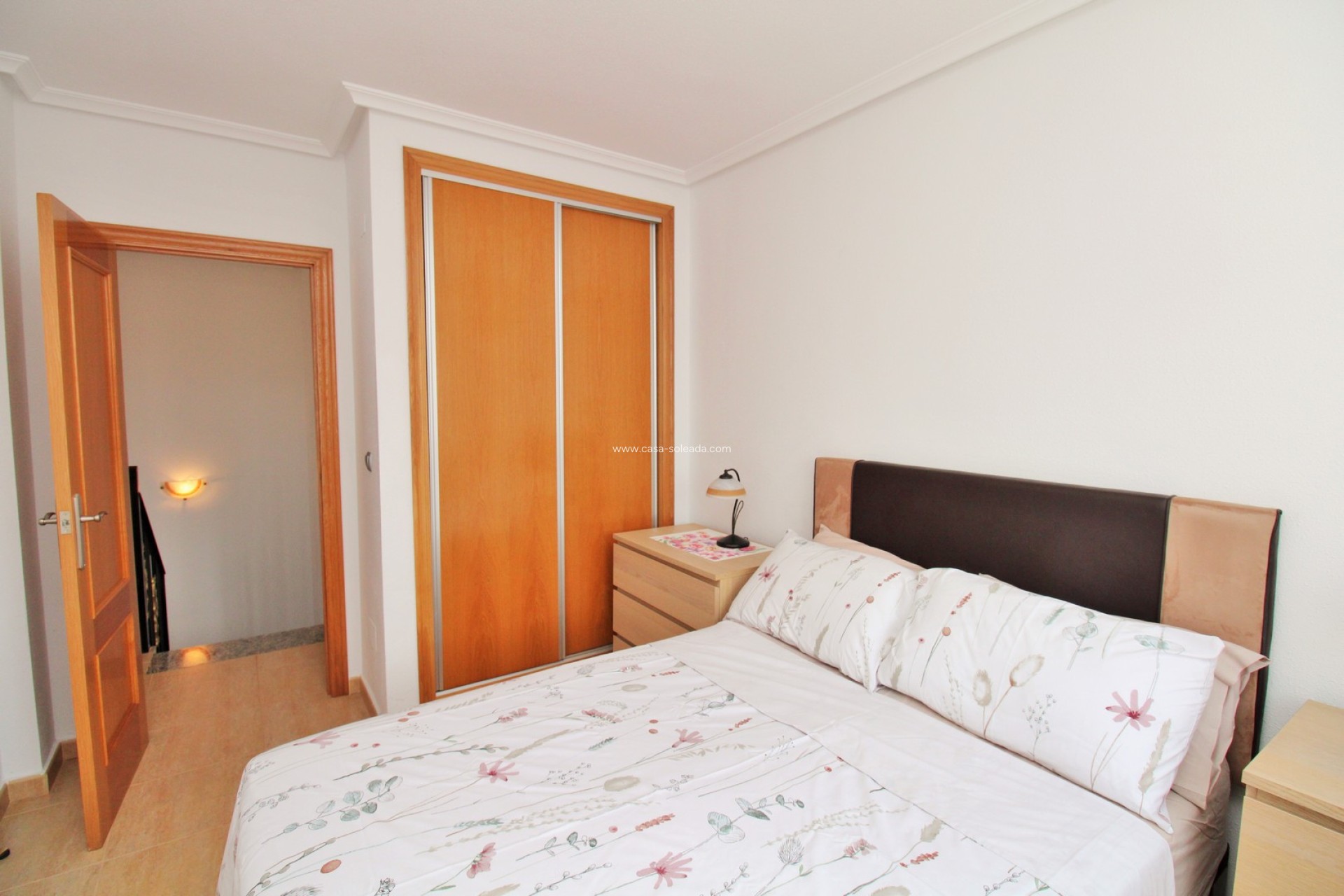 Herverkoop - Herenhuis - Villamartin - PAU 8