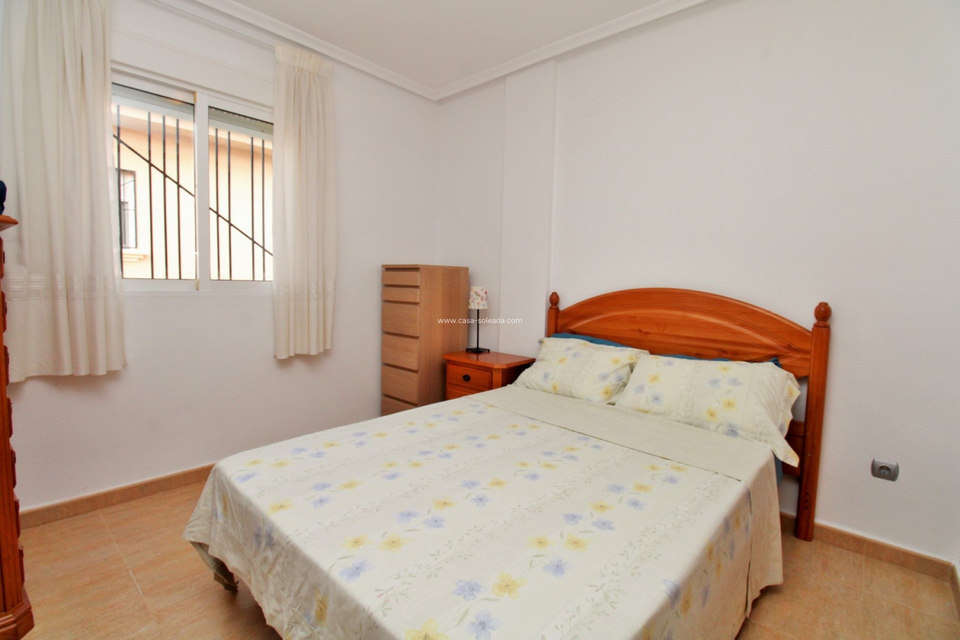 Herverkoop - Herenhuis - Villamartin - PAU 8