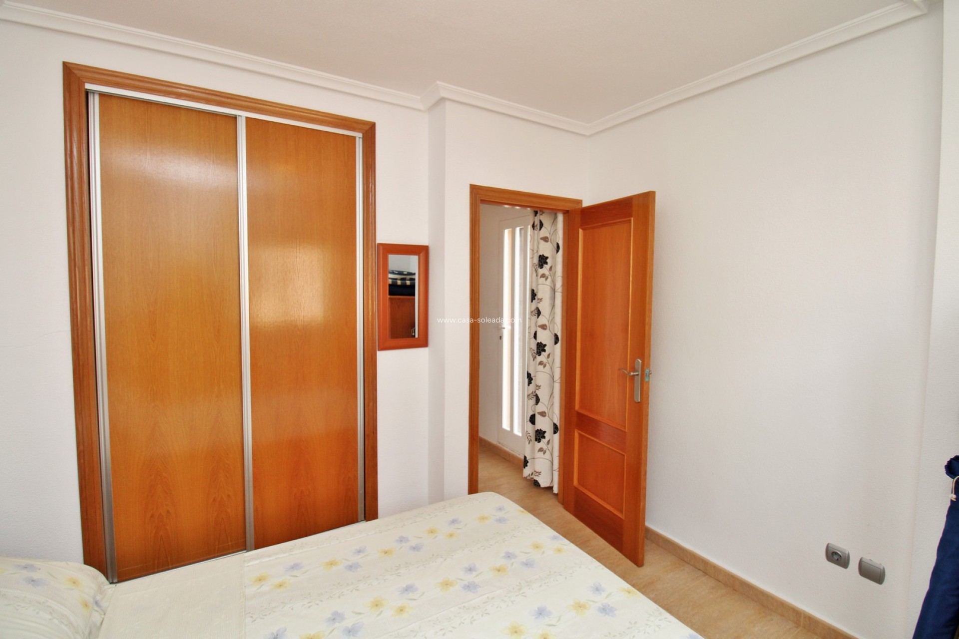 Herverkoop - Herenhuis - Villamartin - PAU 8