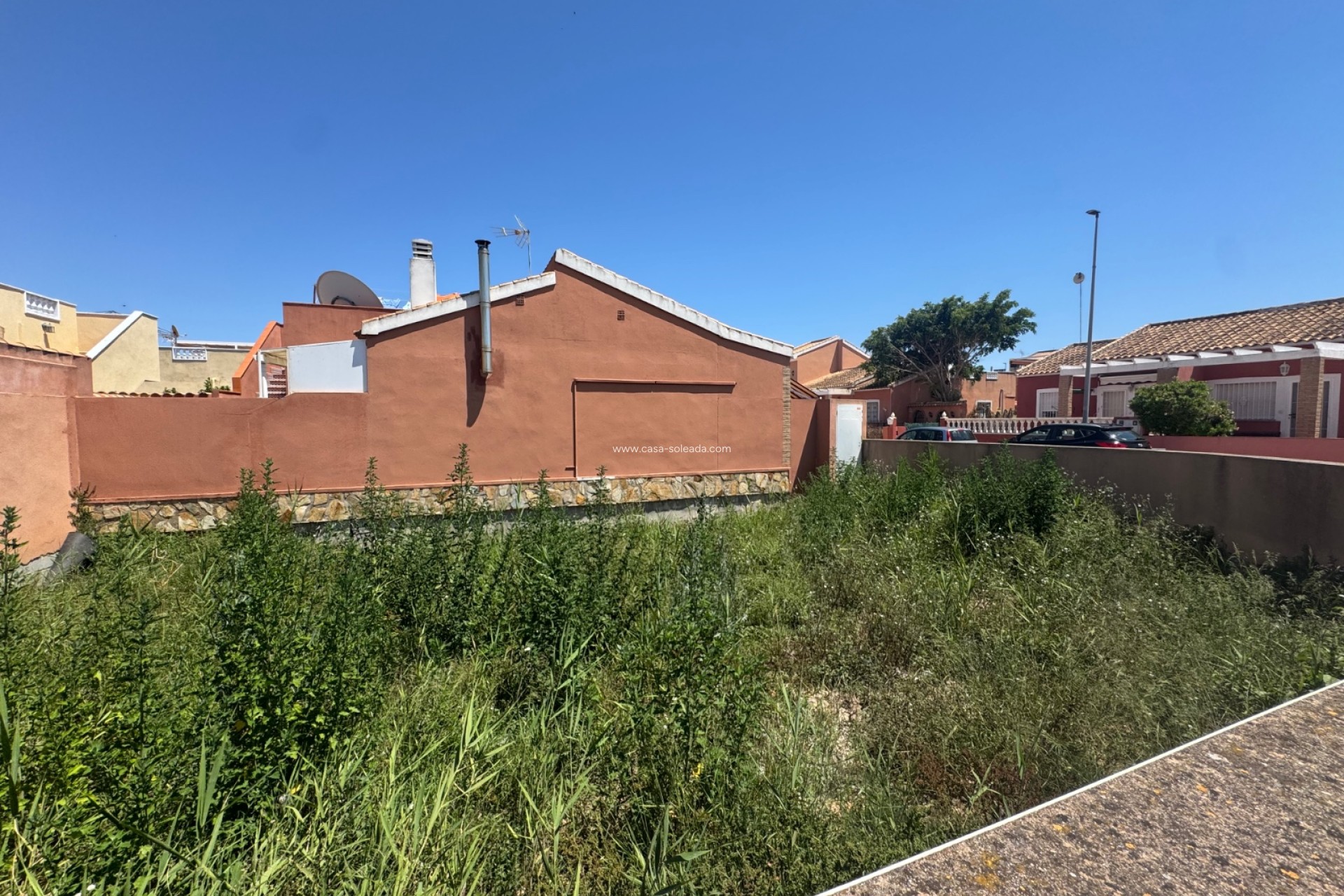 Herverkoop - Land - Daya Nueva