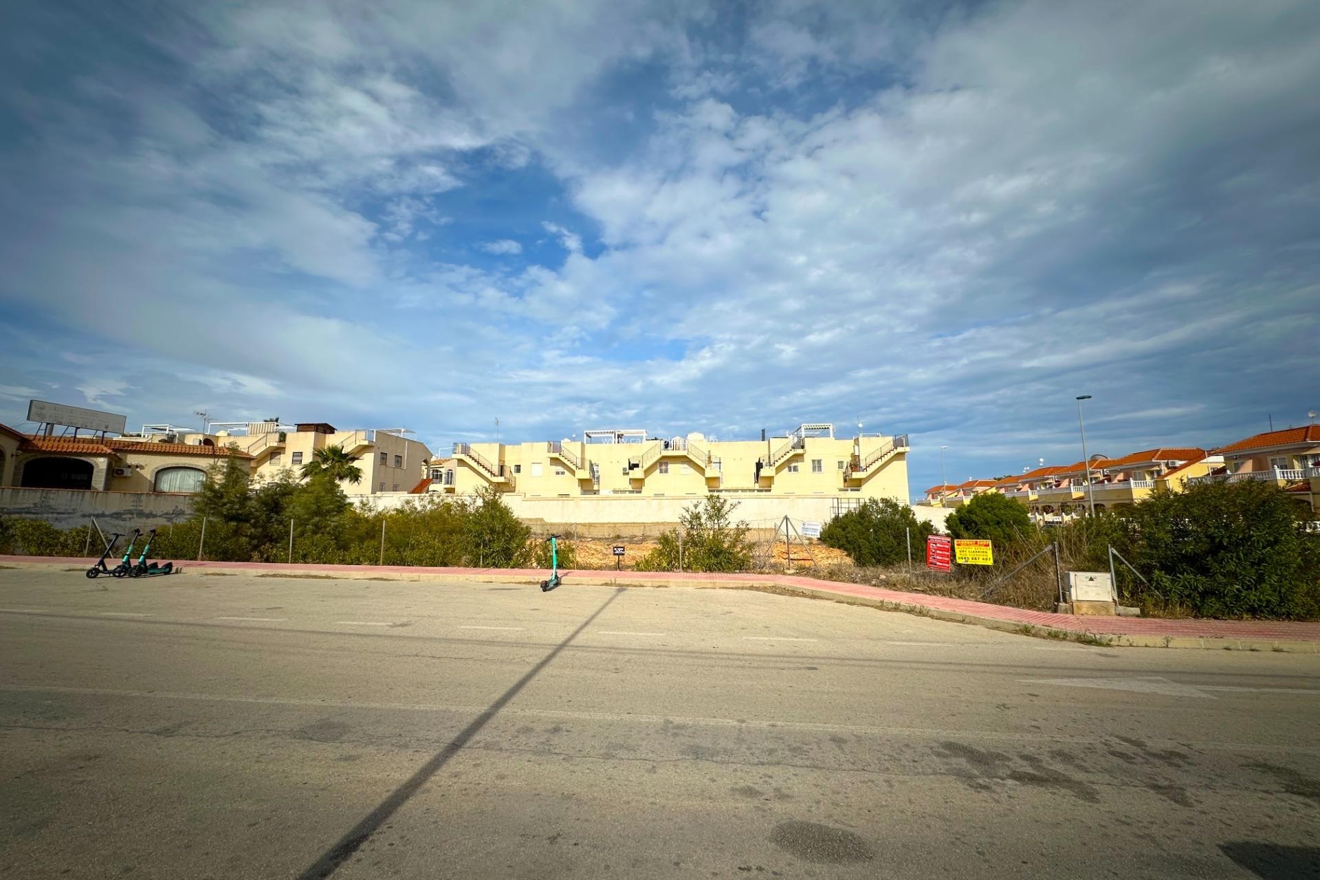 Herverkoop - Land - Orihuela Costa - Playa Flamenca