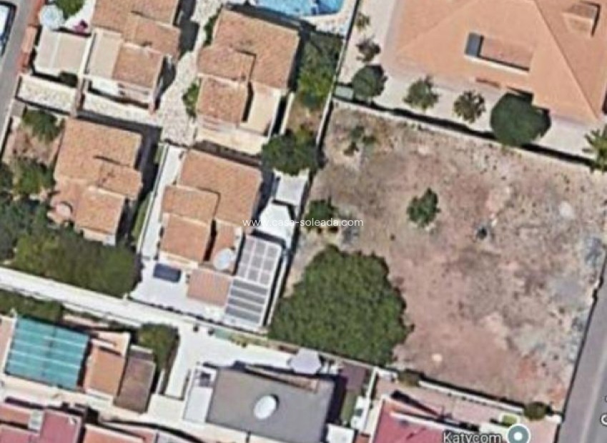 Herverkoop - Land - Torrevieja - Playa del Cura