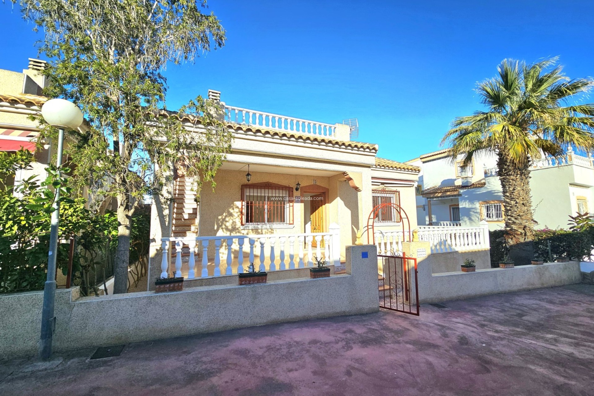 Herverkoop - Villa - Algorfa - Montemar