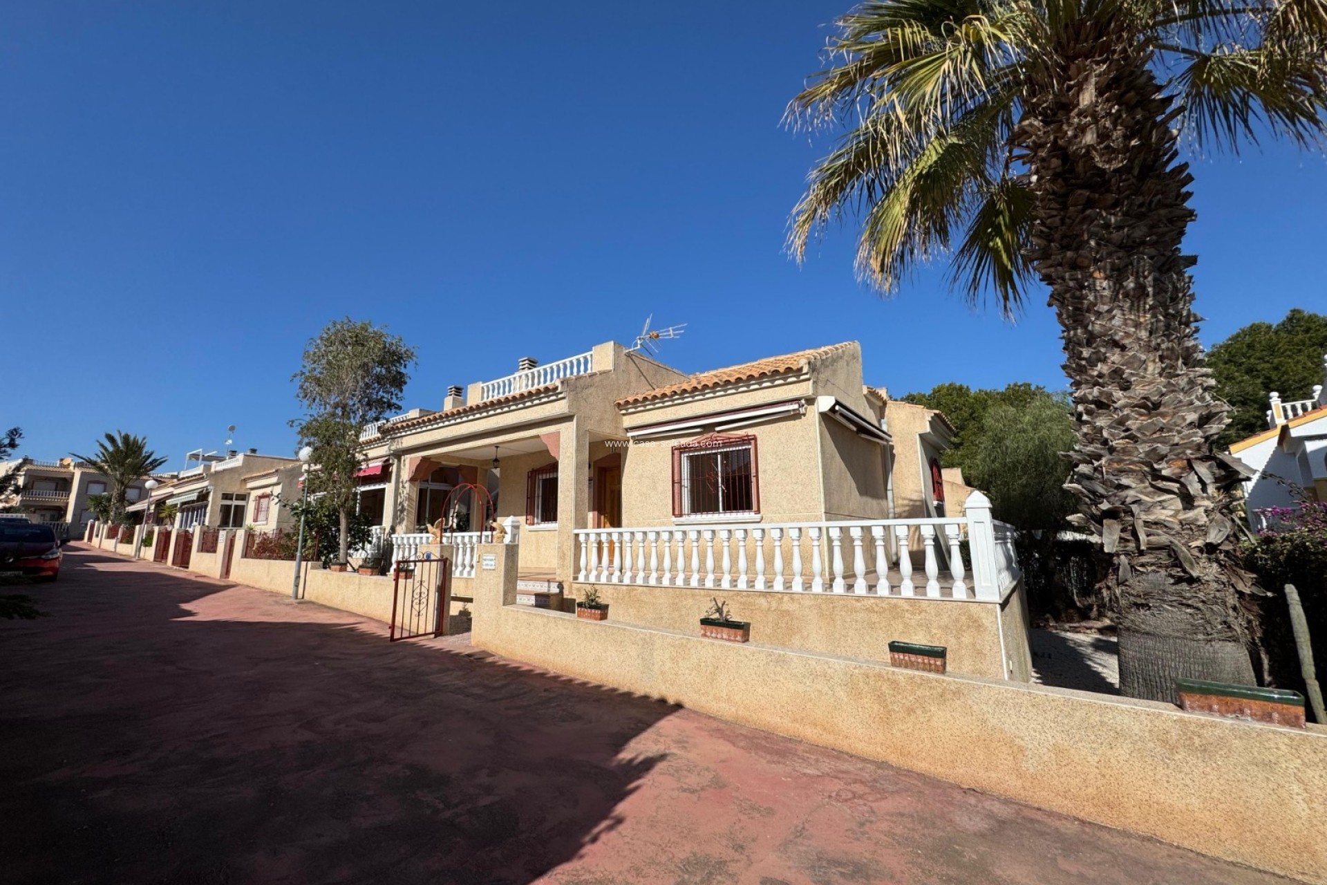 Herverkoop - Villa - Algorfa - Montemar