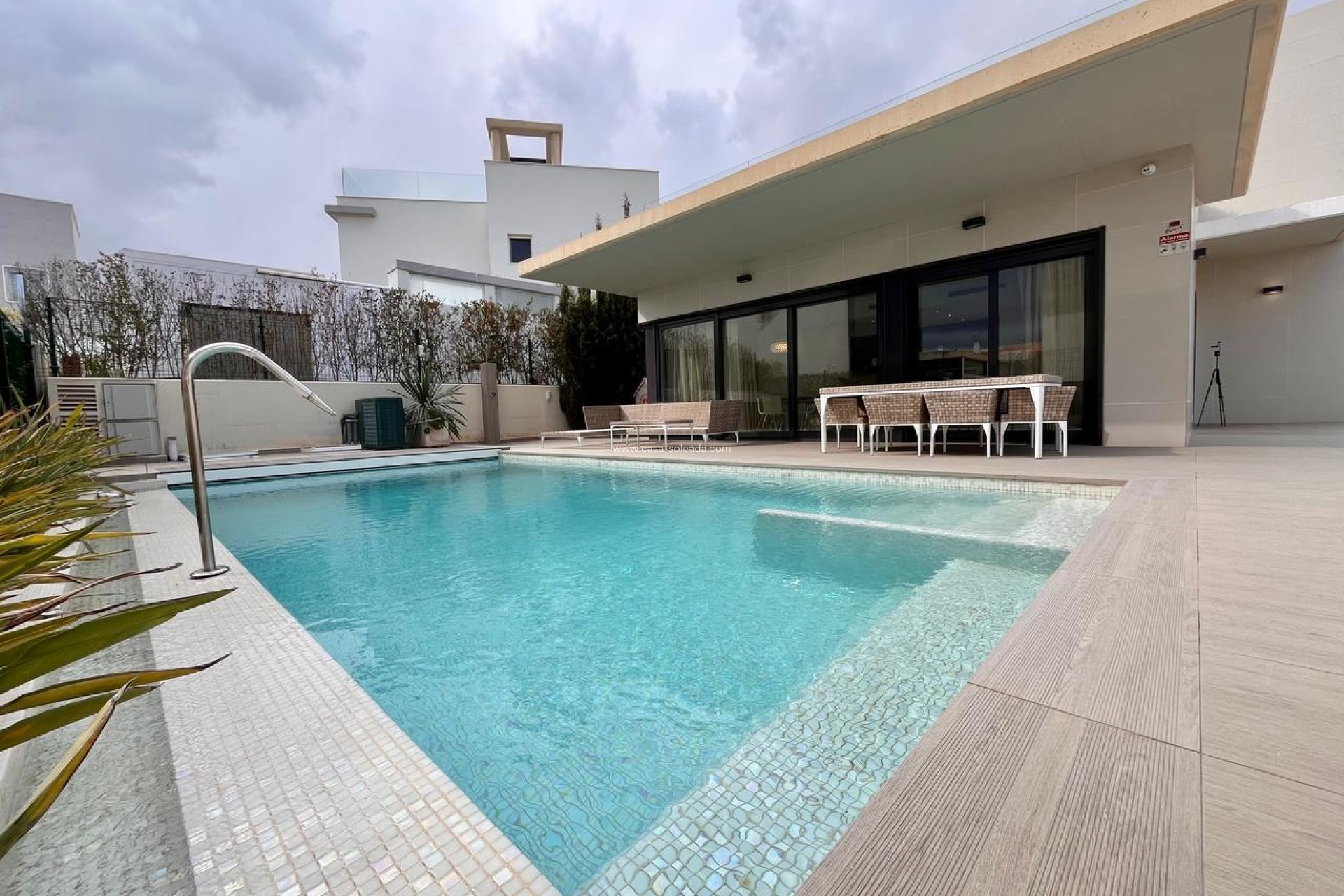 Herverkoop - Villa - Dehesa De Campoamor