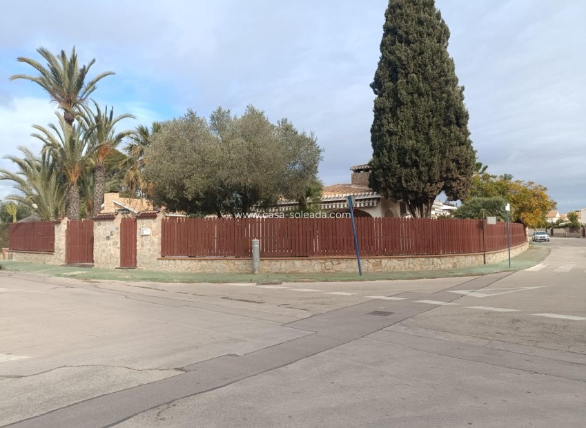 Herverkoop - Villa - Orihuela Costa - Campoamor