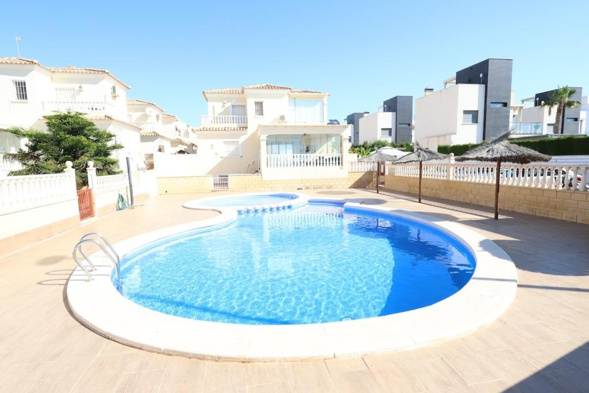 Herverkoop - Villa - Orihuela Costa - Costa Blanca