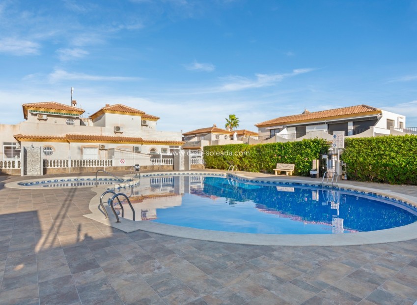 Herverkoop - Villa - Orihuela Costa - Costa Blanca
