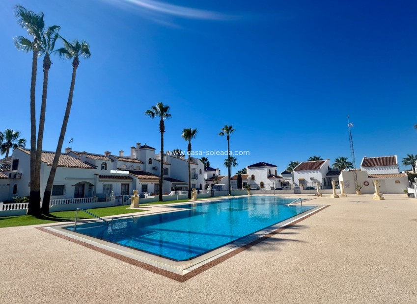 Herverkoop - Villa - Orihuela Costa - Costa Blanca