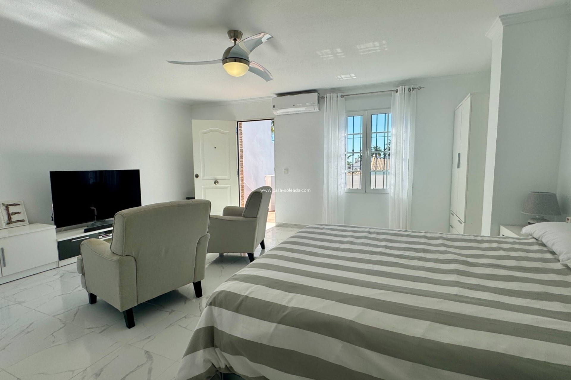 Herverkoop - Villa - Orihuela Costa - Costa Blanca