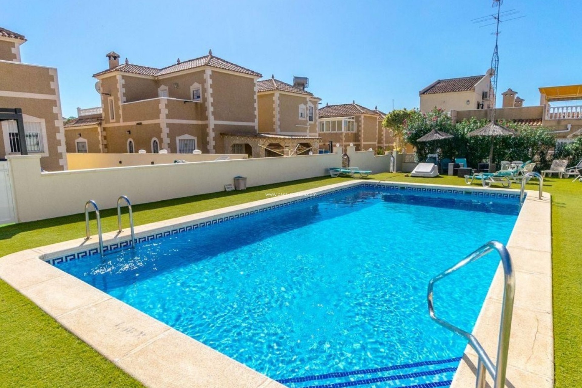 Herverkoop - Villa - Orihuela Costa - Costa Blanca