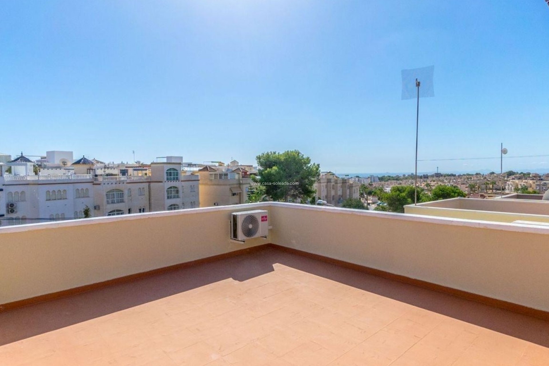 Herverkoop - Villa - Orihuela Costa - Costa Blanca