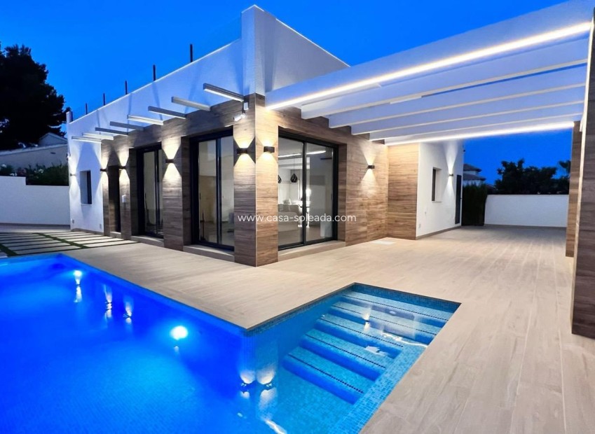 Herverkoop - Villa - Orihuela Costa - Costa Blanca