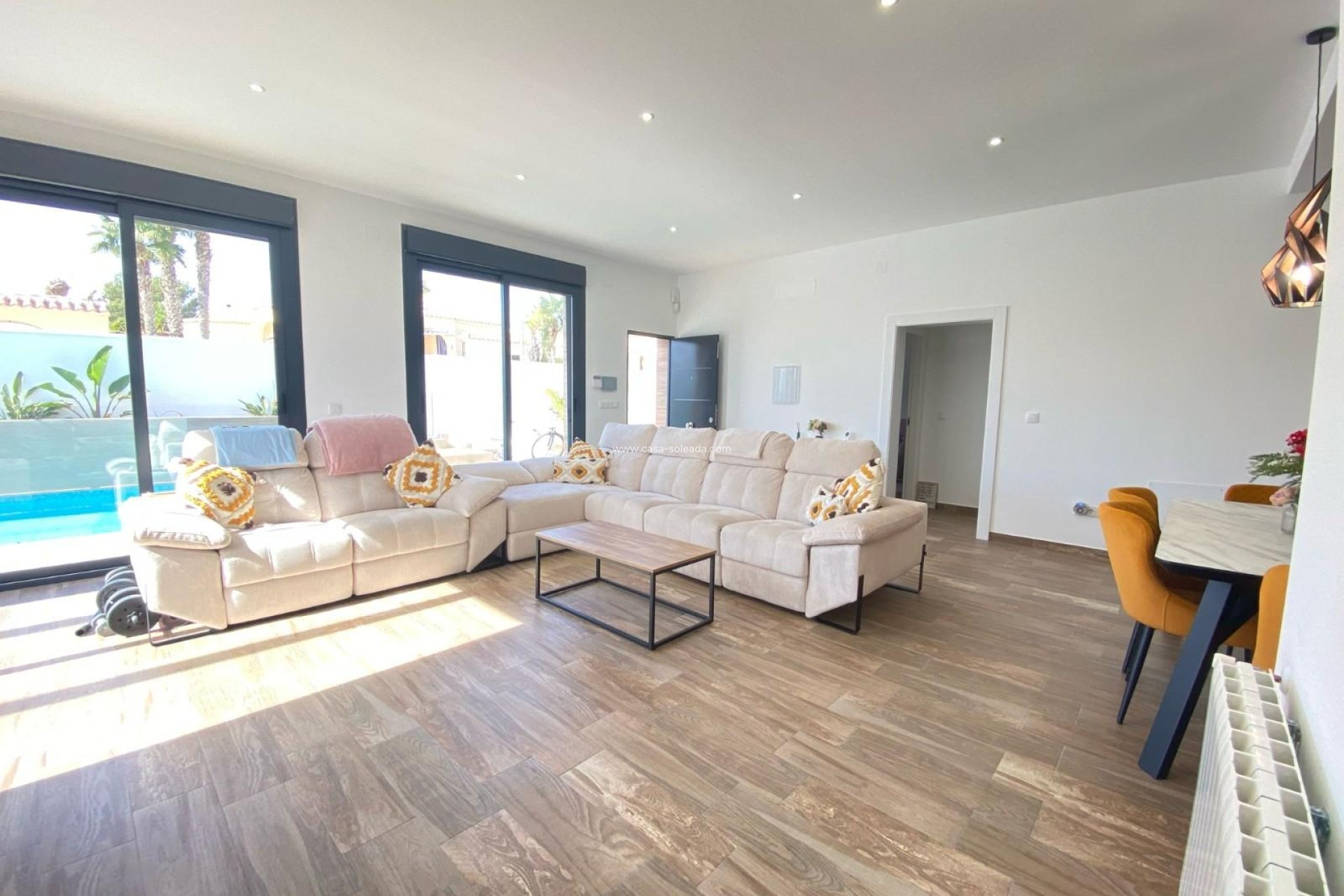 Herverkoop - Villa - Orihuela Costa - Costa Blanca