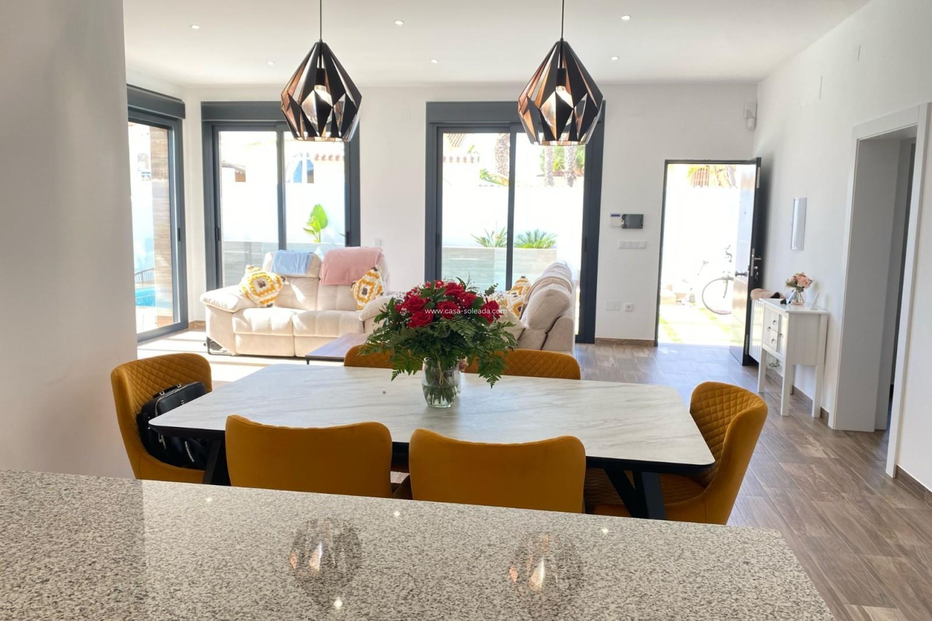 Herverkoop - Villa - Orihuela Costa - Costa Blanca