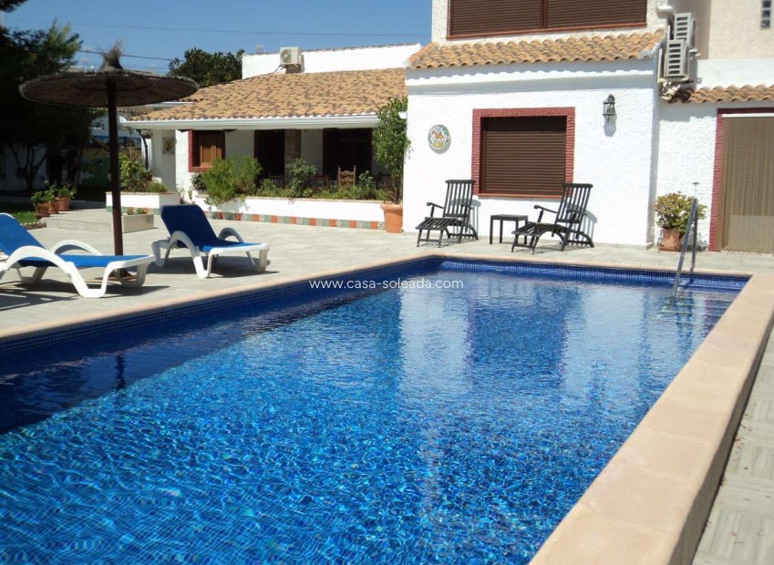 Herverkoop - Villa - Orihuela Costa - Costa Blanca