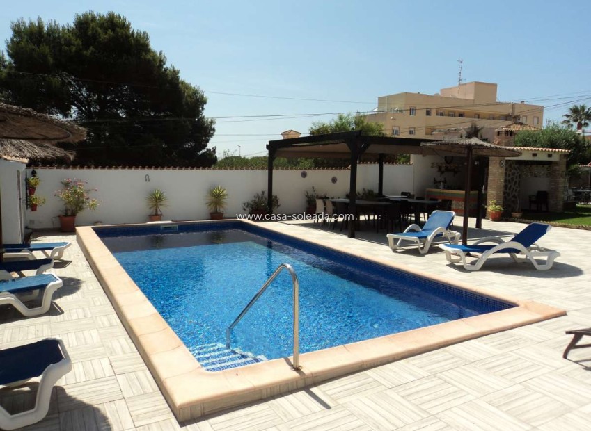 Herverkoop - Villa - Orihuela Costa - Costa Blanca