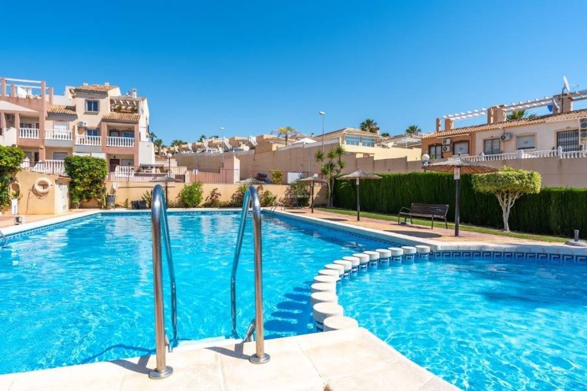 Herverkoop - Villa - Orihuela Costa - Las Filipinas