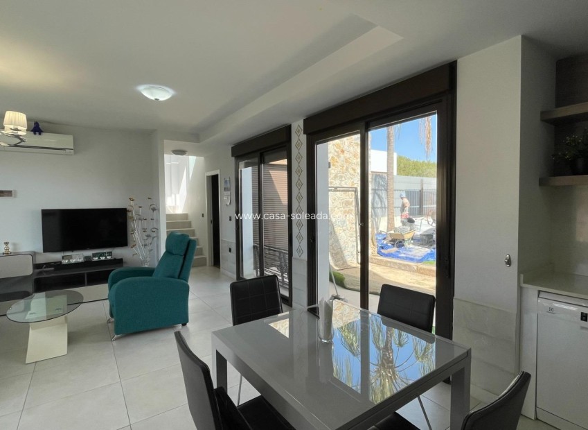 Herverkoop - Villa - Orihuela Costa - Lomas de Cabo Roig