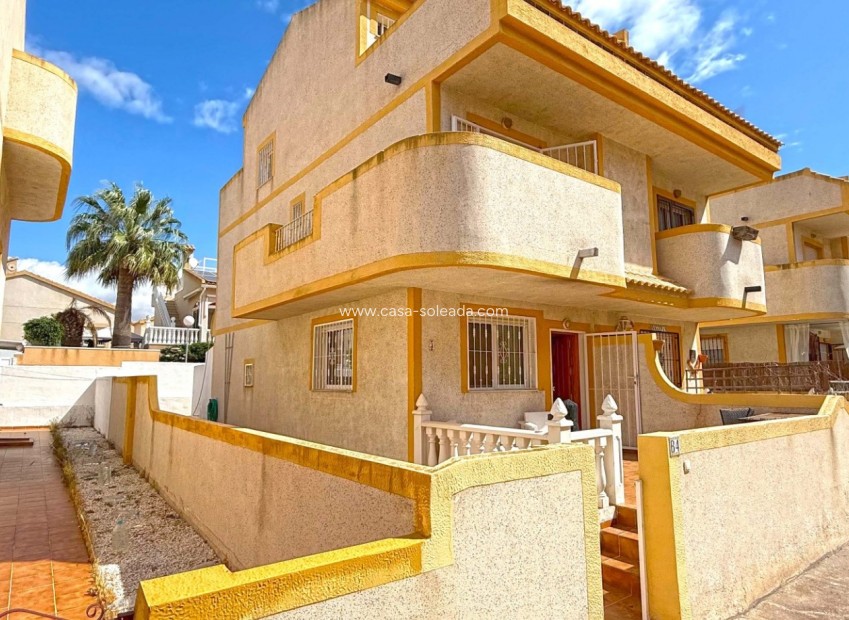 Herverkoop - Villa - Orihuela Costa - Los Altos