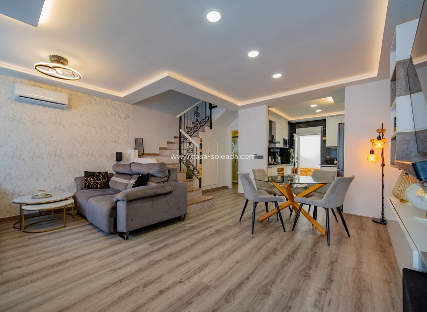 Herverkoop - Villa - Orihuela Costa - Pau 26