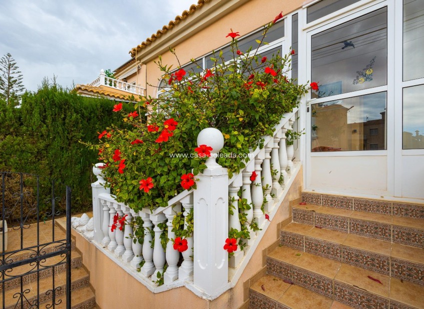 Herverkoop - Villa - Orihuela Costa - Villamartín