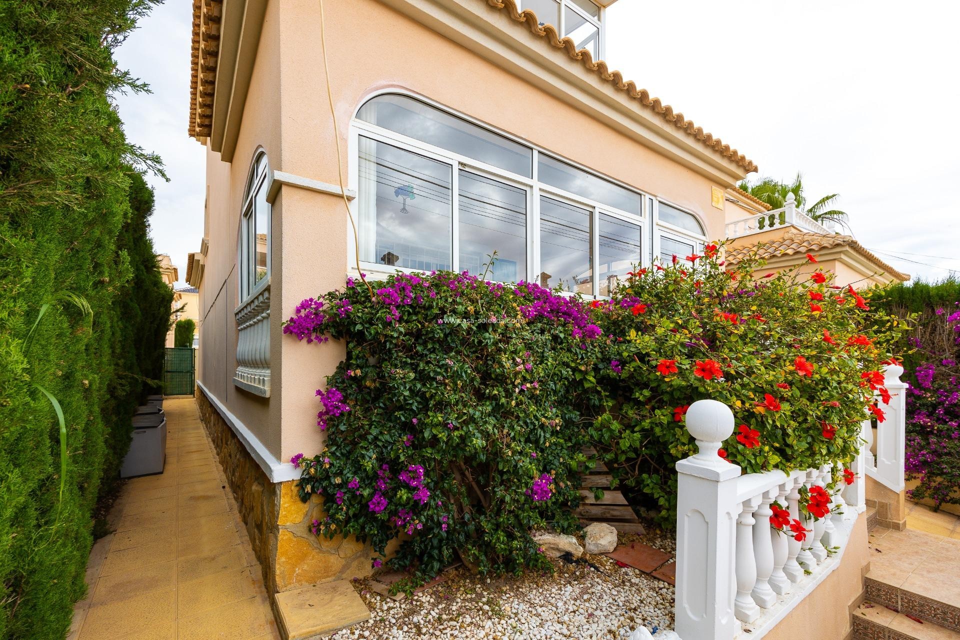 Herverkoop - Villa - Orihuela Costa - Villamartín