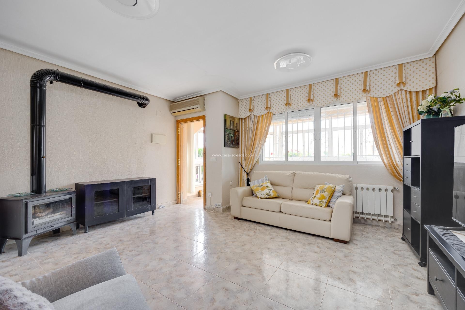 Herverkoop - Villa - Orihuela Costa - Villamartín