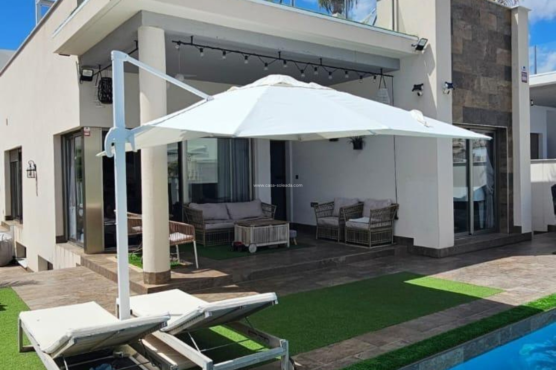Herverkoop - Villa - Orihuela Costa - Villamartín