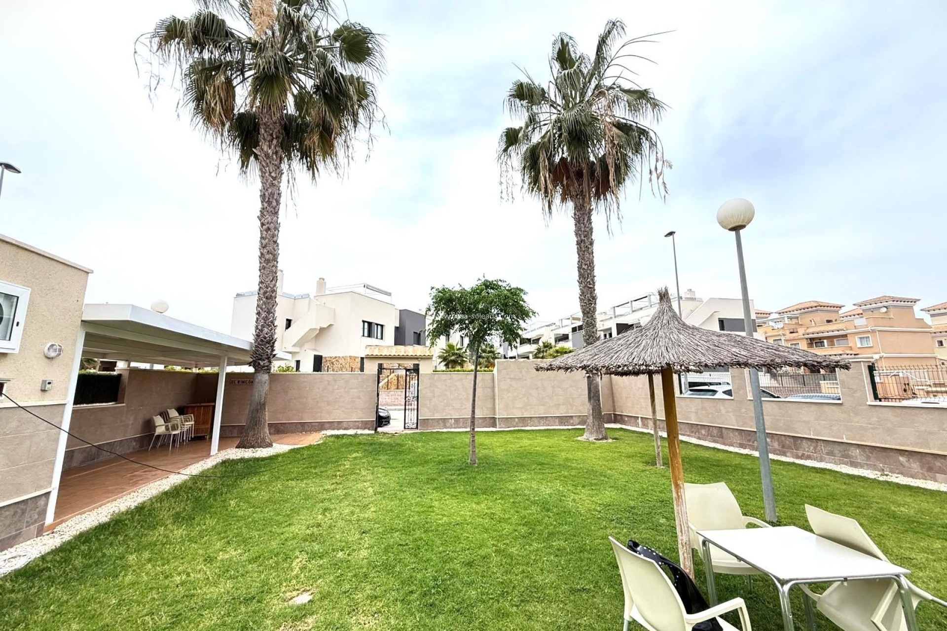 Herverkoop - Villa - Orihuela Costa - Villamartín