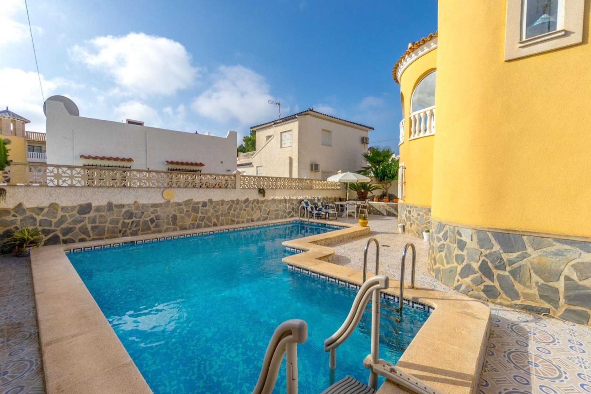 Herverkoop - Villa - Orihuela Costa - Villamartín